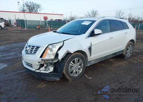 2015 Cadillac Srx Luxury Collection z USA, uszkodzony, nr VIN 3GYFNEE3XFS559076